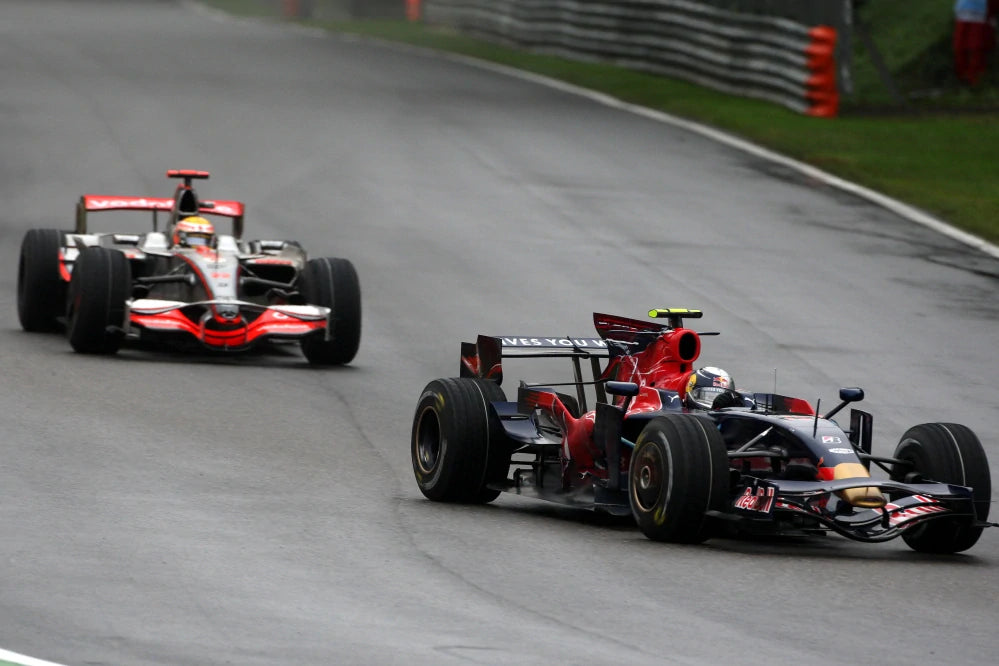 PETROL ART 3D-Rahmen Monza mit Toro Rosso STR3 Sebastian Vettel Modell im Maßstab 1:43