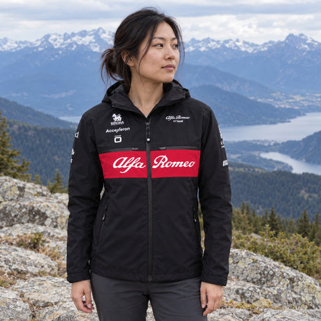 Alfa Romeo F1 Team Windbreaker – Black – ilustrační foto 2 (AI)