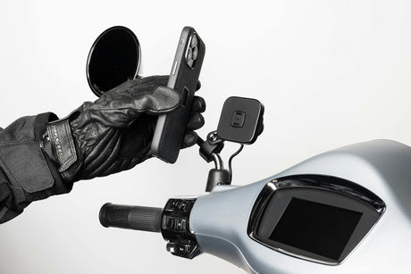 Motorradhalterung Peak Design Motorcycle Mount Mirror Mount mit Ladefunktion - schwarz