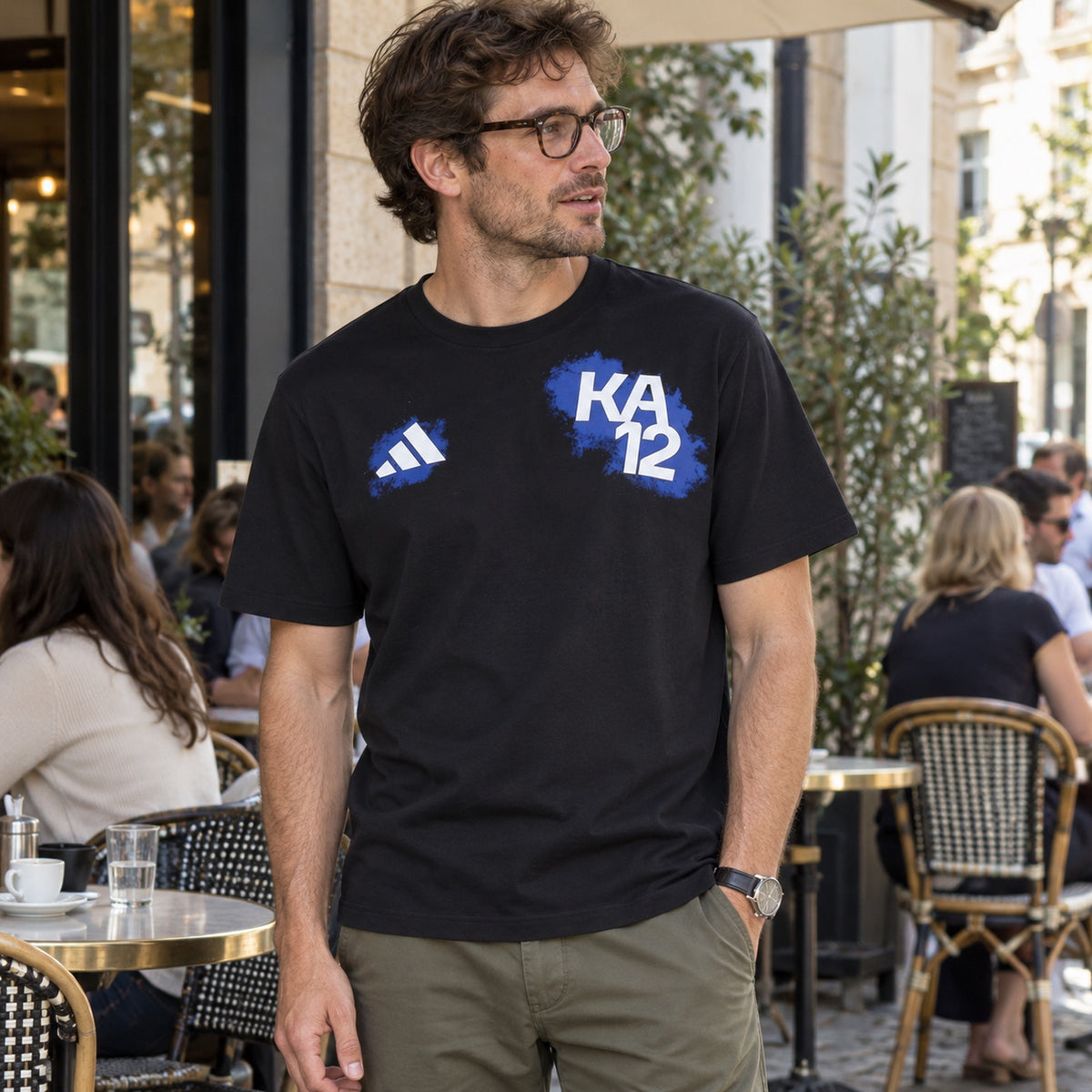 Mercedes-AMG PETRONAS F1 x Adidas KIMI ANTONELLI #12 T-Shirt – Black – ilustrační foto (AI)