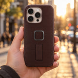 Peak Design Everyday Loop Case iPhone 16 Pro – Eclipse – Illustrationsfoto (KI)