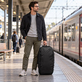 Peak Design Travel Duffelpack 65L – Black – illustrative photo (AI)