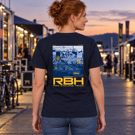 Red Bull Bora Hansgrohe T-Shirt – Tour de France Edition – Illustrationsfoto (KI)