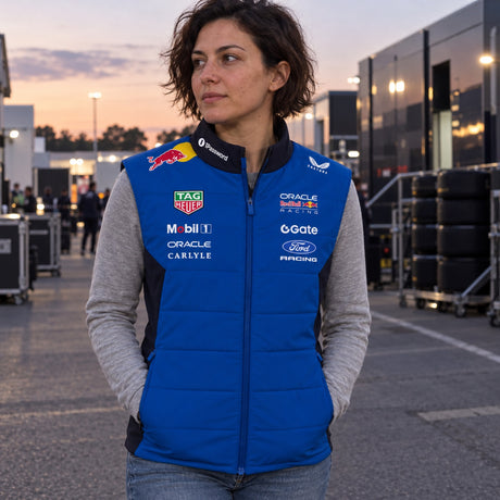 Oracle Red Bull Racing Team Gilet with Sponsor Logos – ilustrační foto 2 (AI)