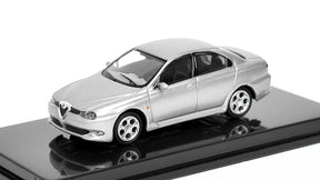 Modell Alfa Romeo 156 GTA 1:87 silber