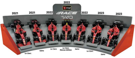 Set mit 7 Modellen Scuderia Ferrari 1:43 Bburago – Leclerc / Sainz