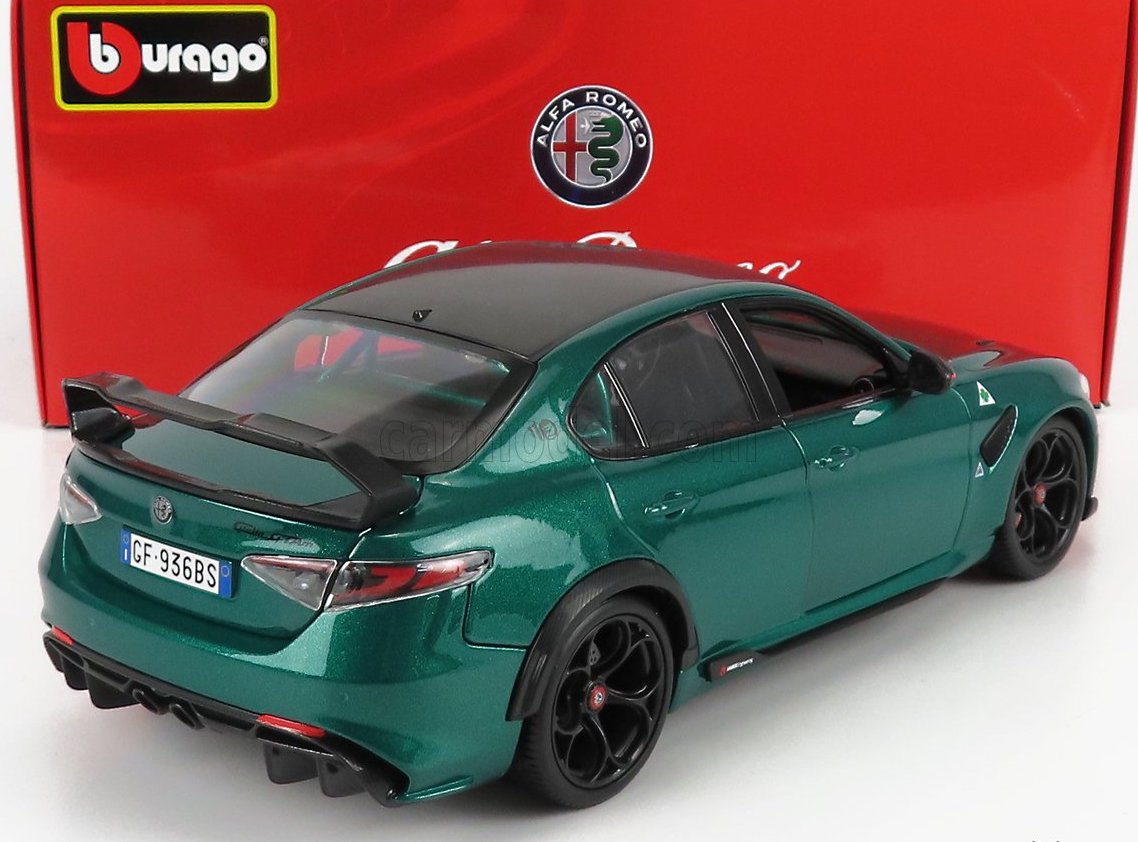 Bburago Modell Alfa Romeo Giulia GTAm grün