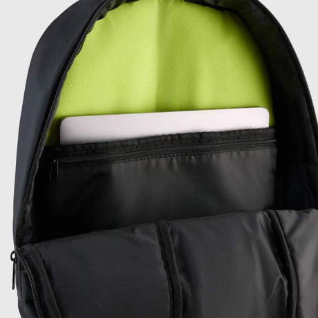 Aston Martin F1 großer Rucksack schwarz mit Logo